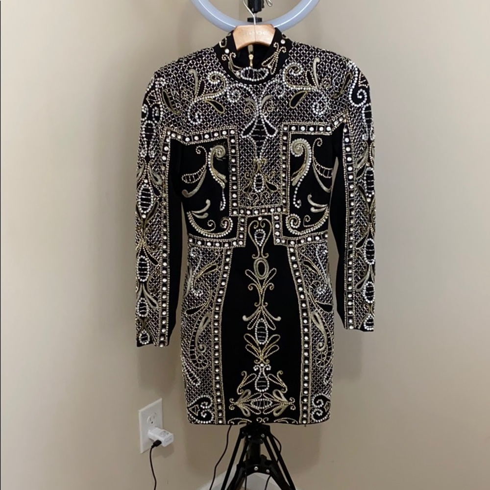 Stunning long sleeve dress